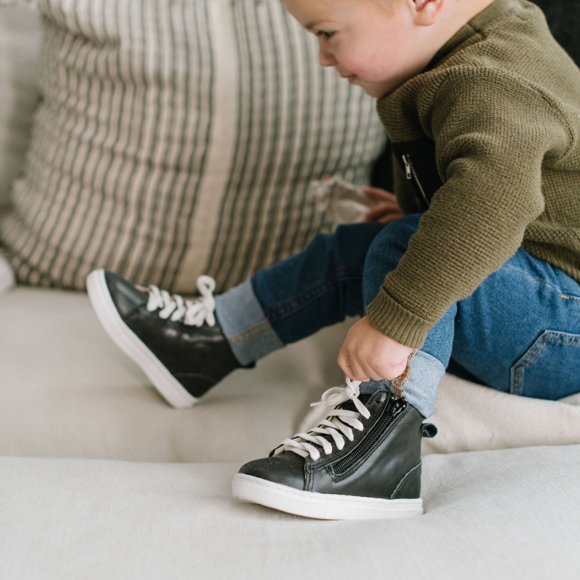 High top outlet sneakers for toddlers