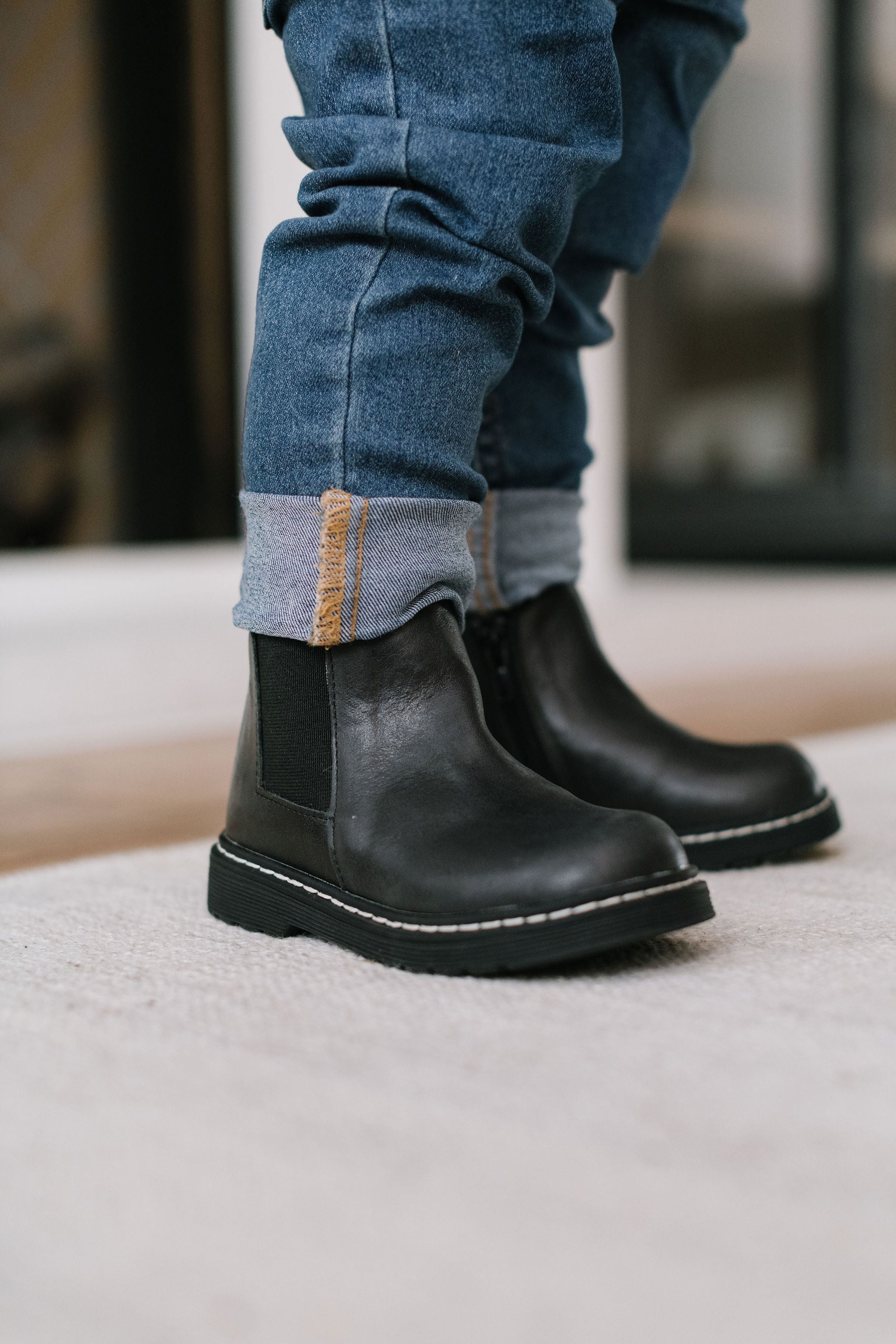 Baby boy 2024 black chelsea boots