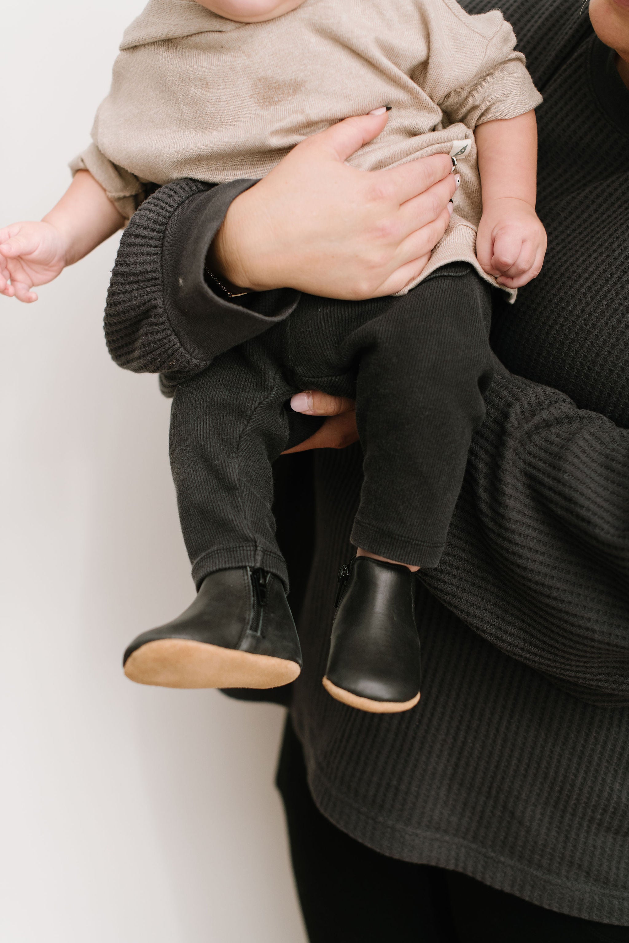 Baby boy black chelsea boots best sale